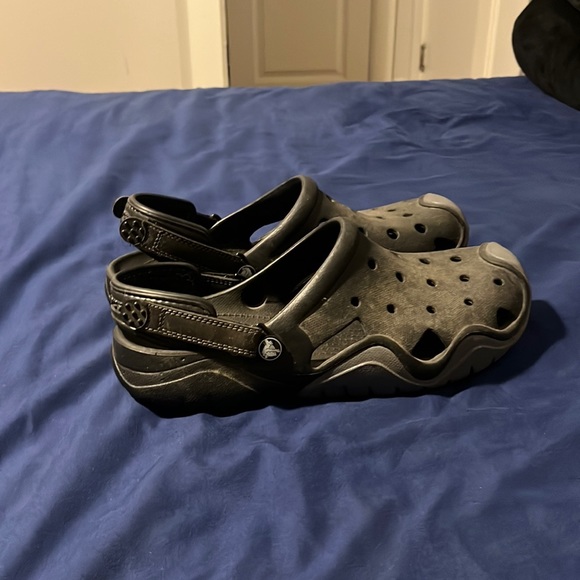 CROCS Other - Mens crocs classic all terrain clogs size 11